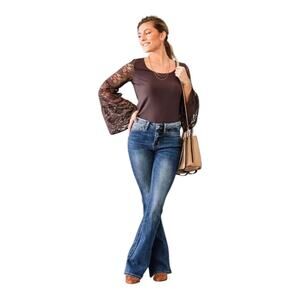 willow-root NWT Women’s Fitted Knit Top Contrast Lace Bell Sleeves Raisin Small